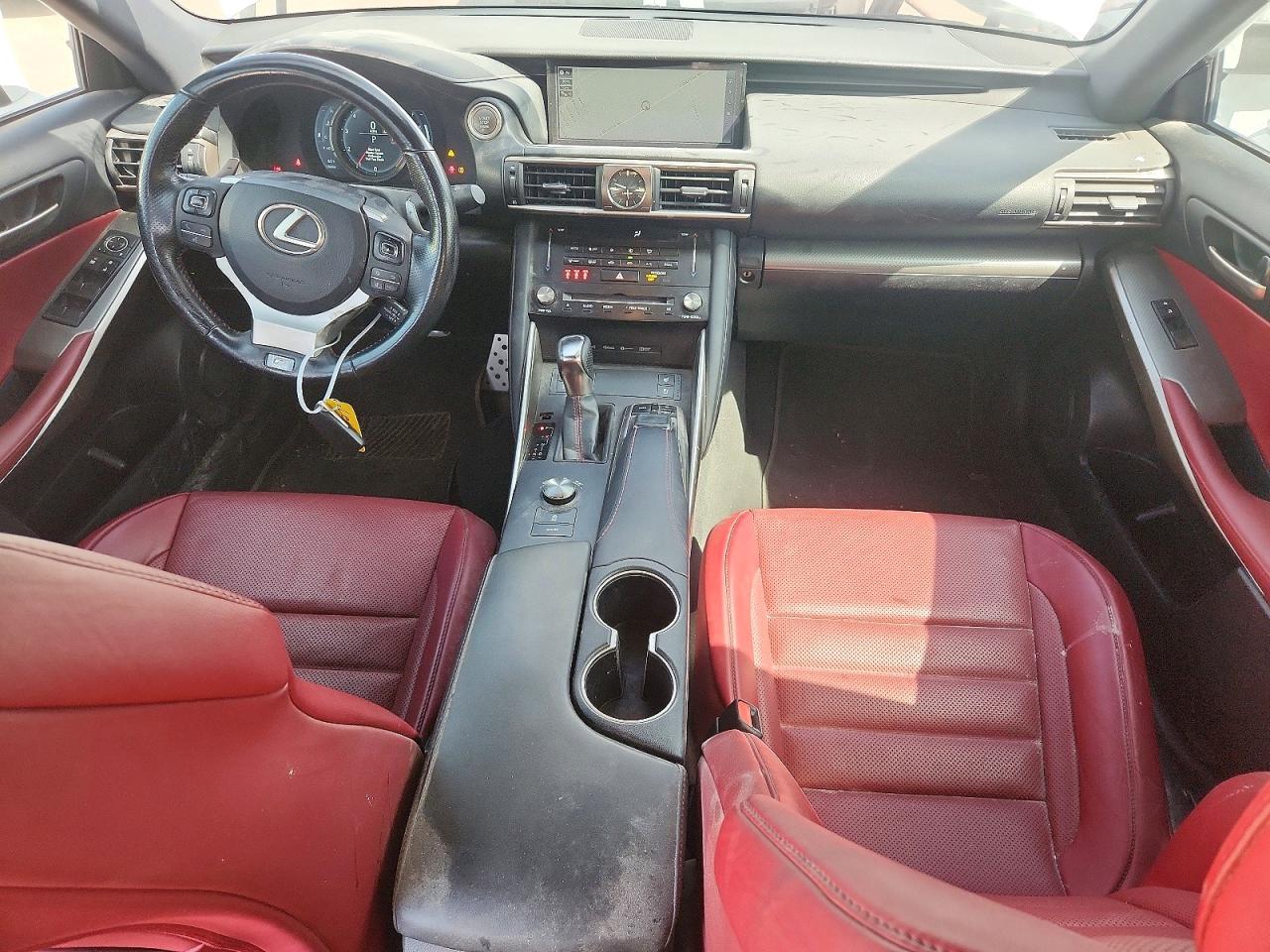 2017 LEXUS IS