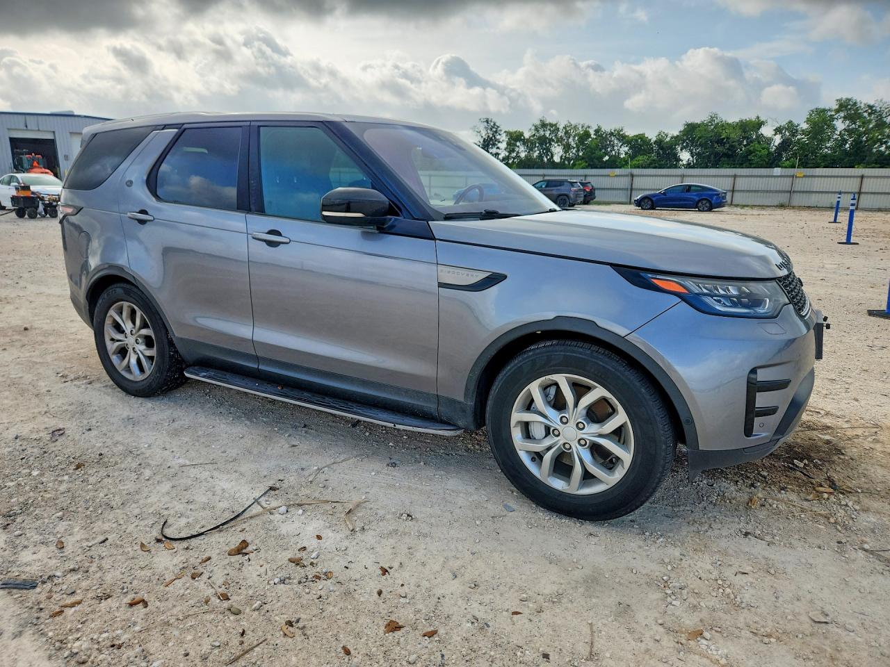 2020 LAND ROVER DISCOVERY