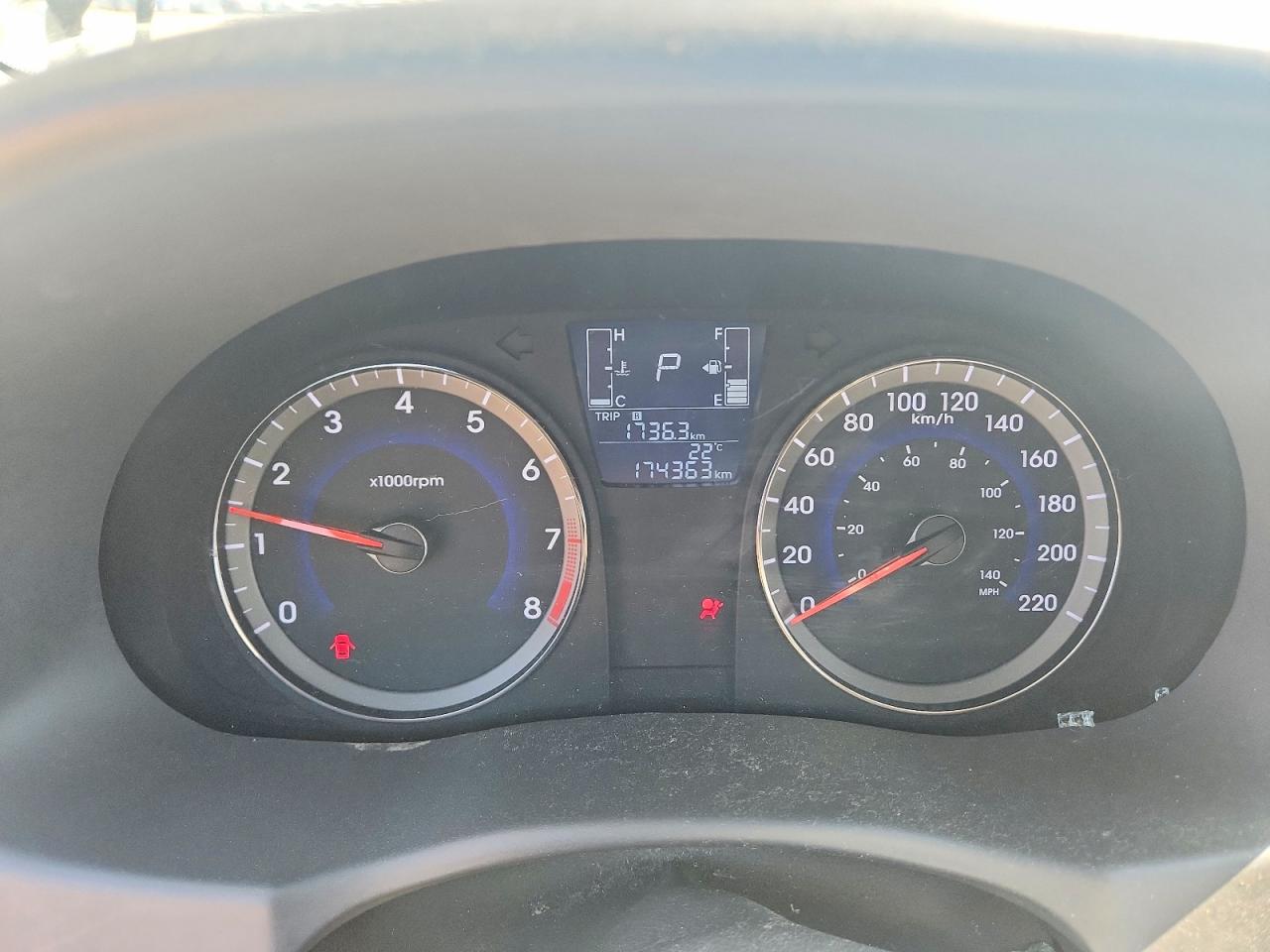 2016 HYUNDAI ACCENT