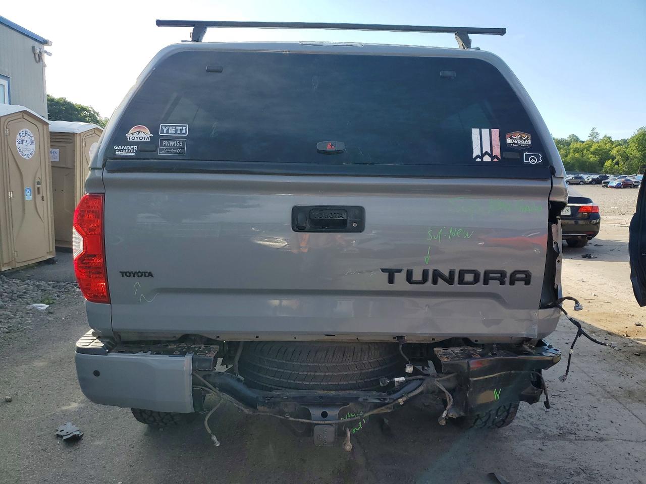 2019 TOYOTA TUNDRA
