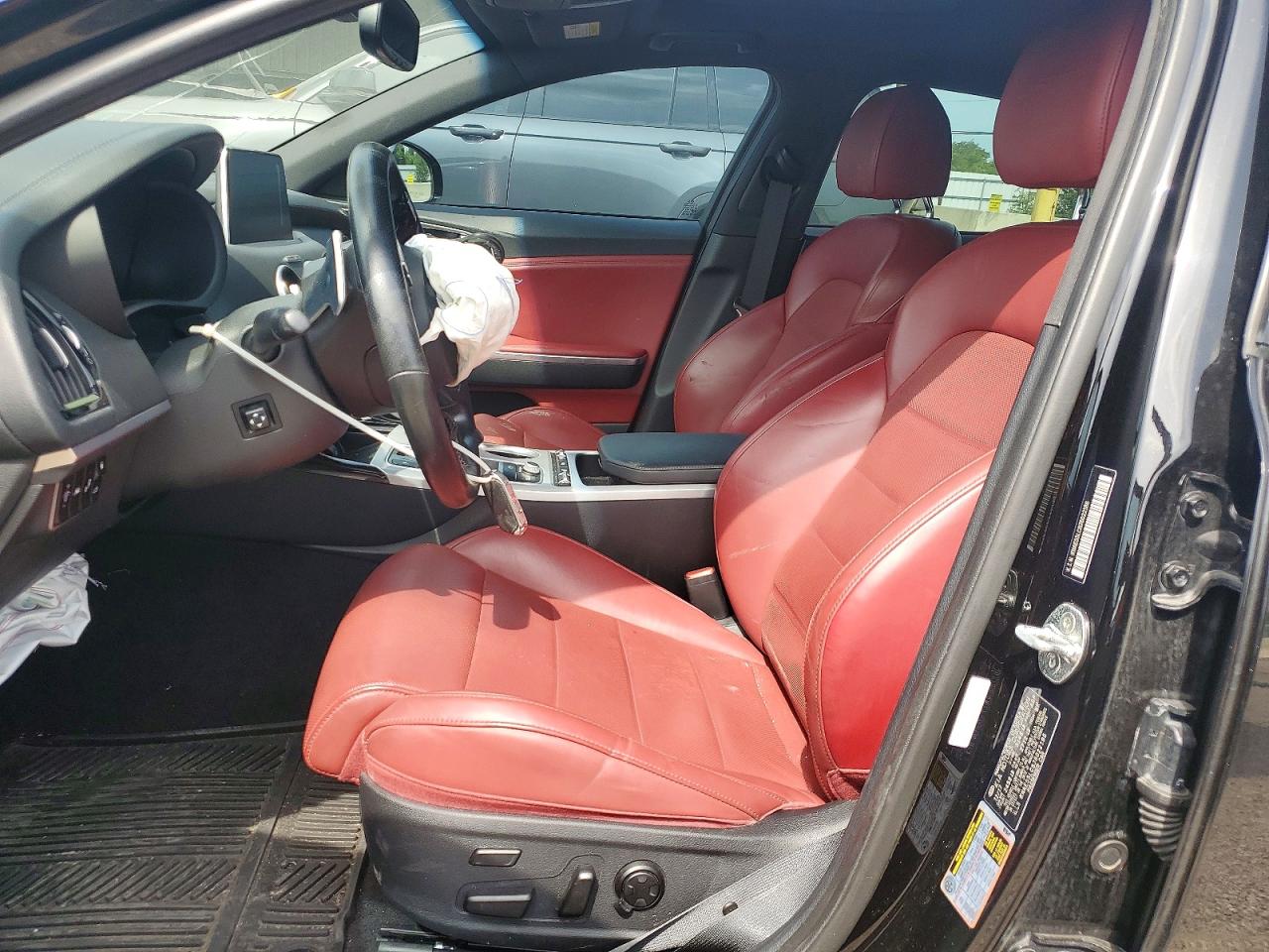 2018 KIA STINGER