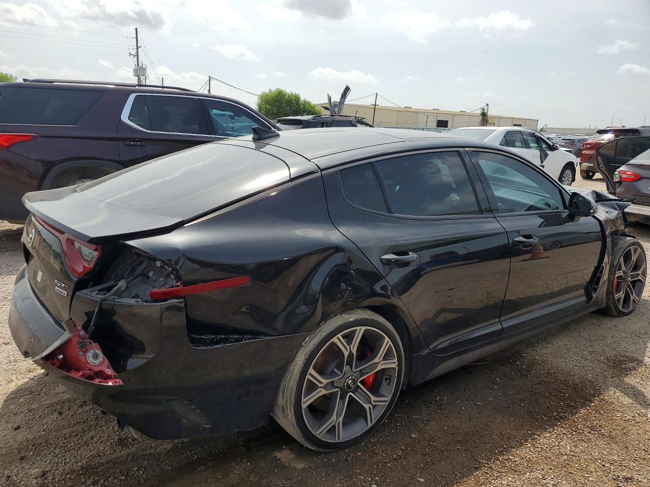 2018 KIA STINGER