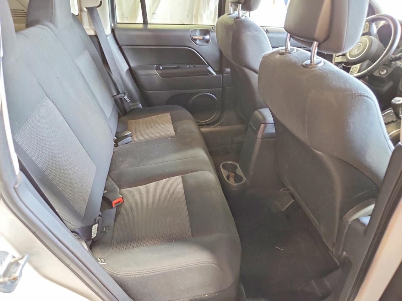 2011 JEEP COMPASS
