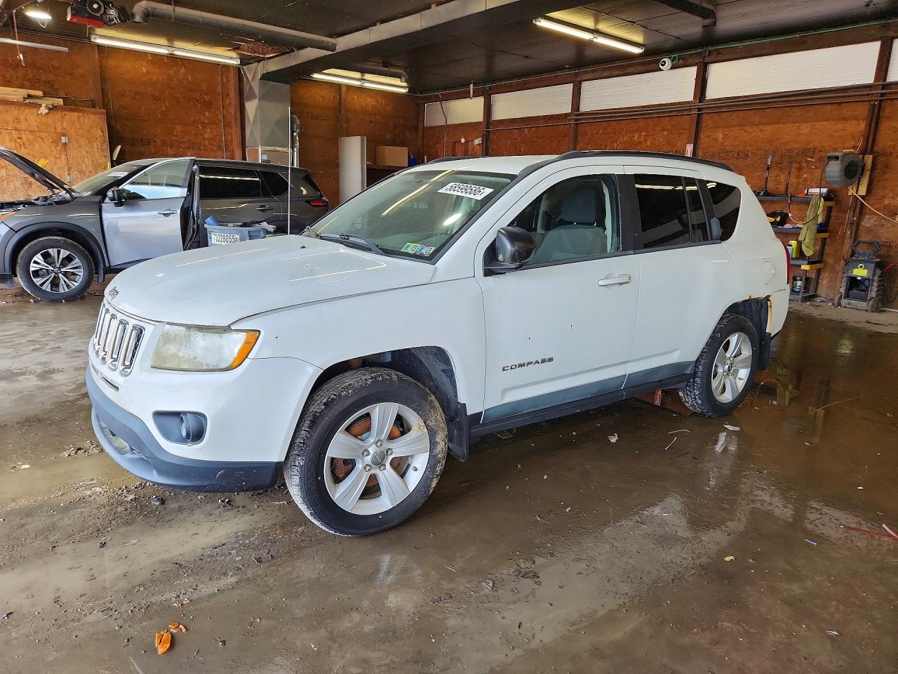 2011 JEEP COMPASS