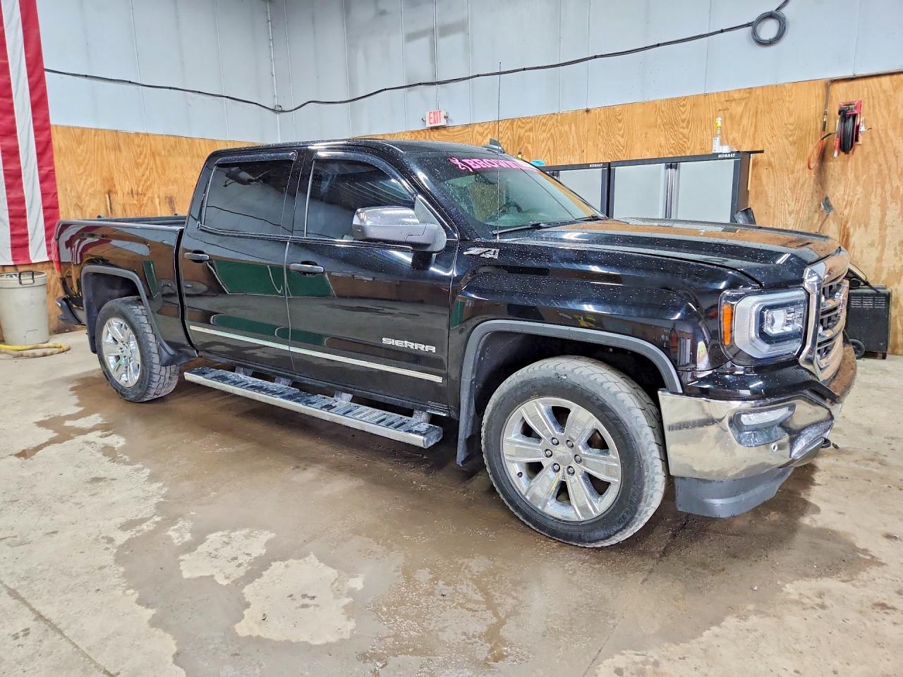 2016 GMC SIERRA