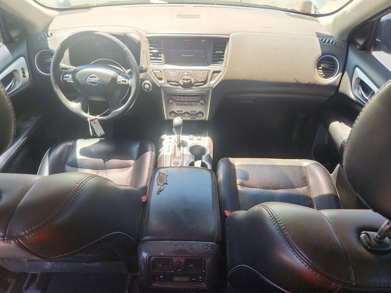 2017 NISSAN PATHFINDER