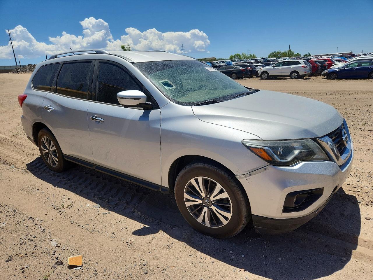 2017 NISSAN PATHFINDER