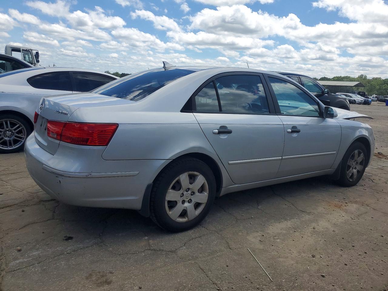 2010 HYUNDAI SONATA