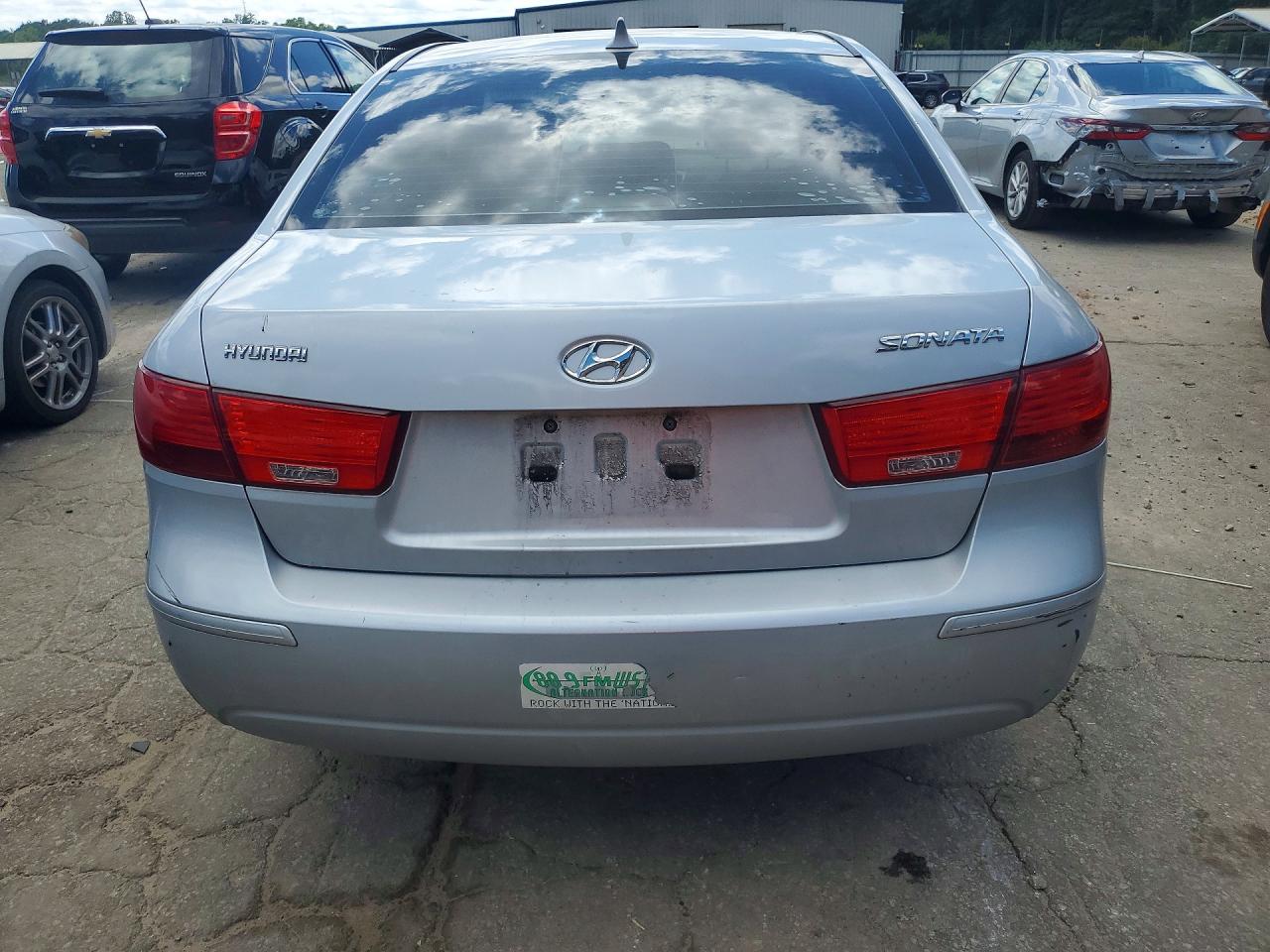 2010 HYUNDAI SONATA