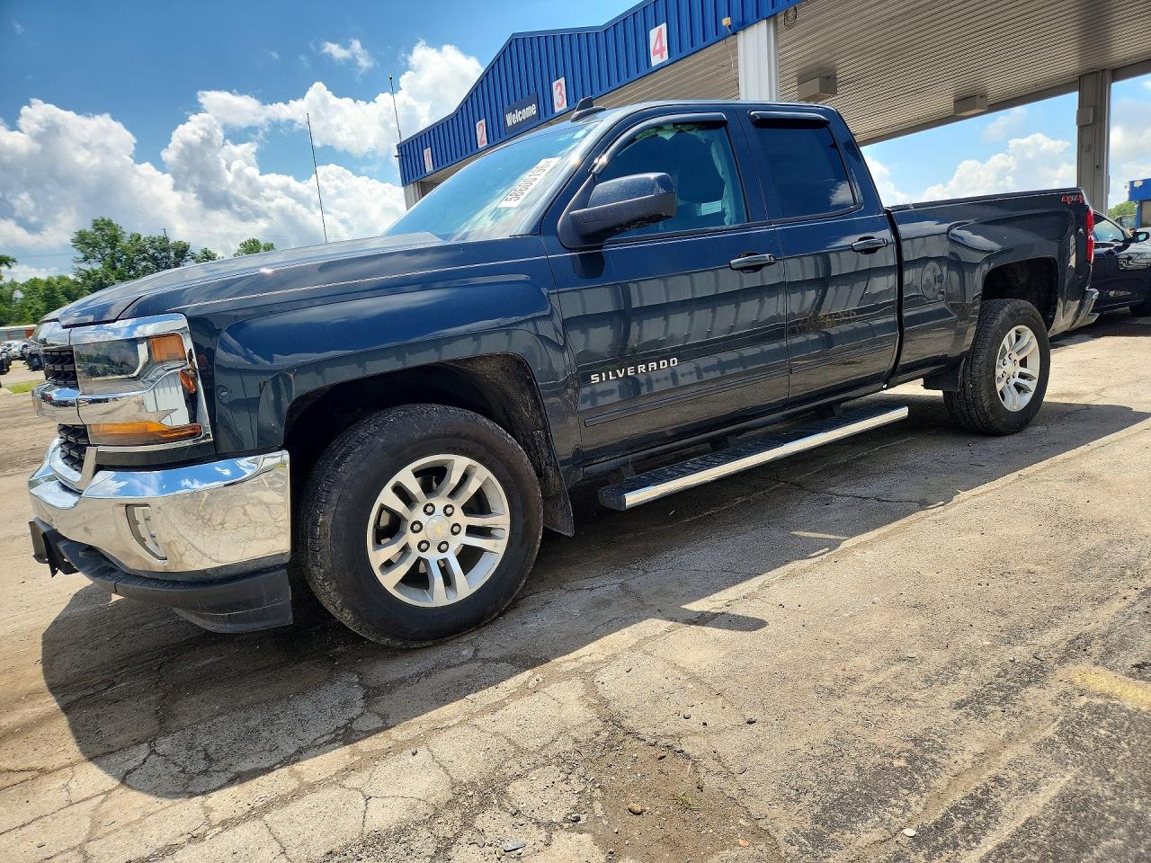 2018 CHEVROLET SILVERADO