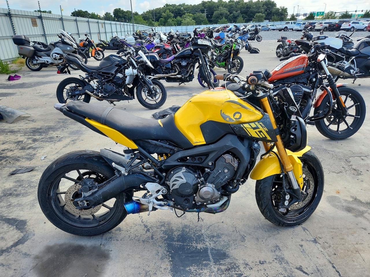 2015 YAMAHA FZ-07/09