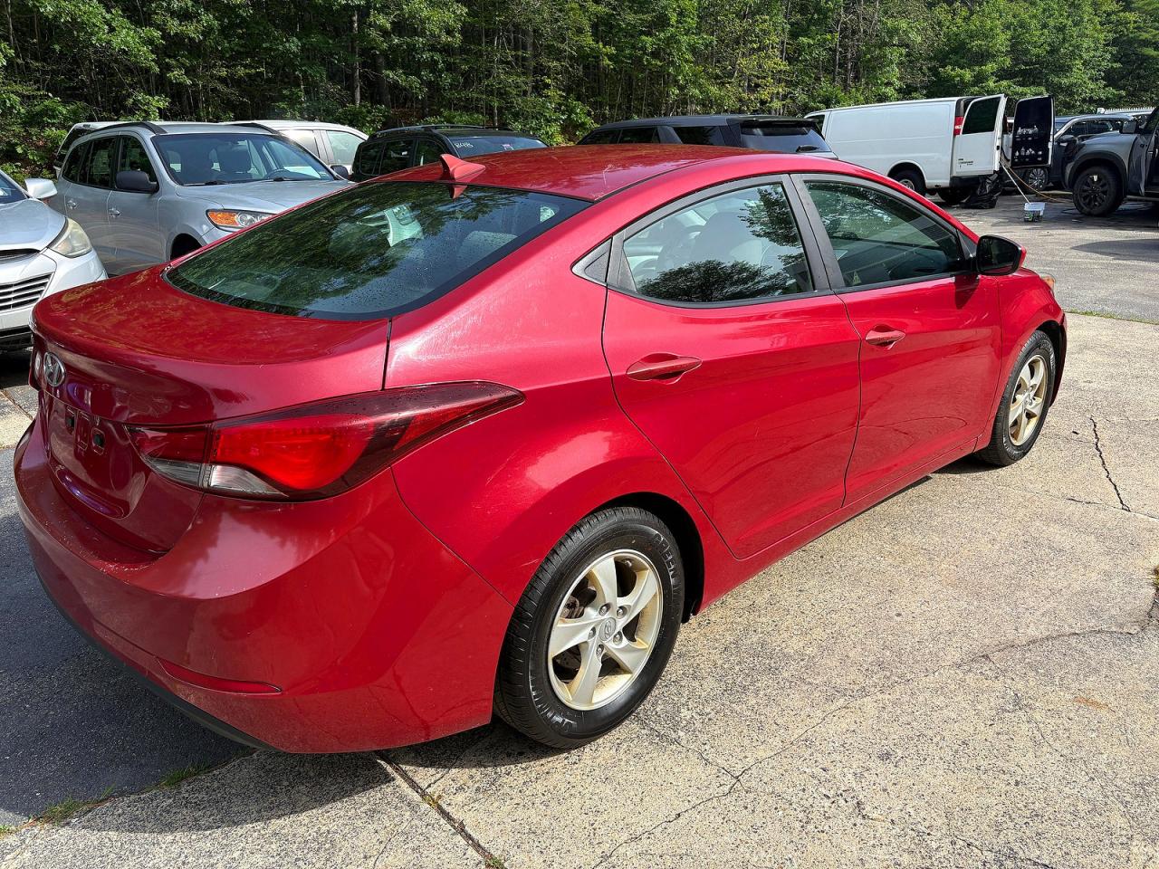 2015 HYUNDAI ELANTRA
