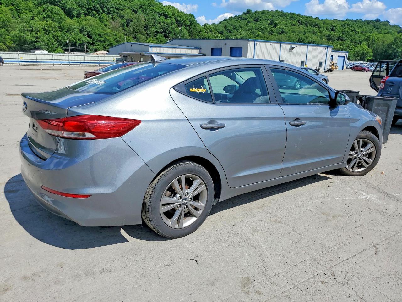 2018 HYUNDAI ELANTRA