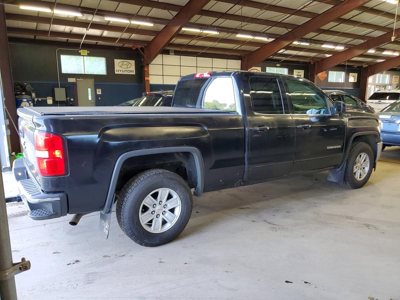 2017 GMC SIERRA