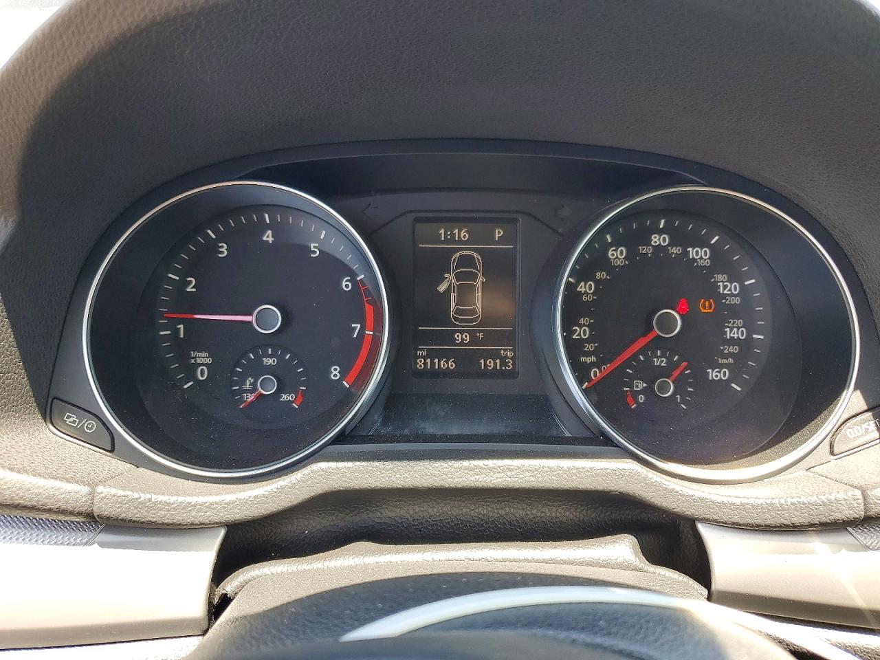 2016 VOLKSWAGEN PASSAT