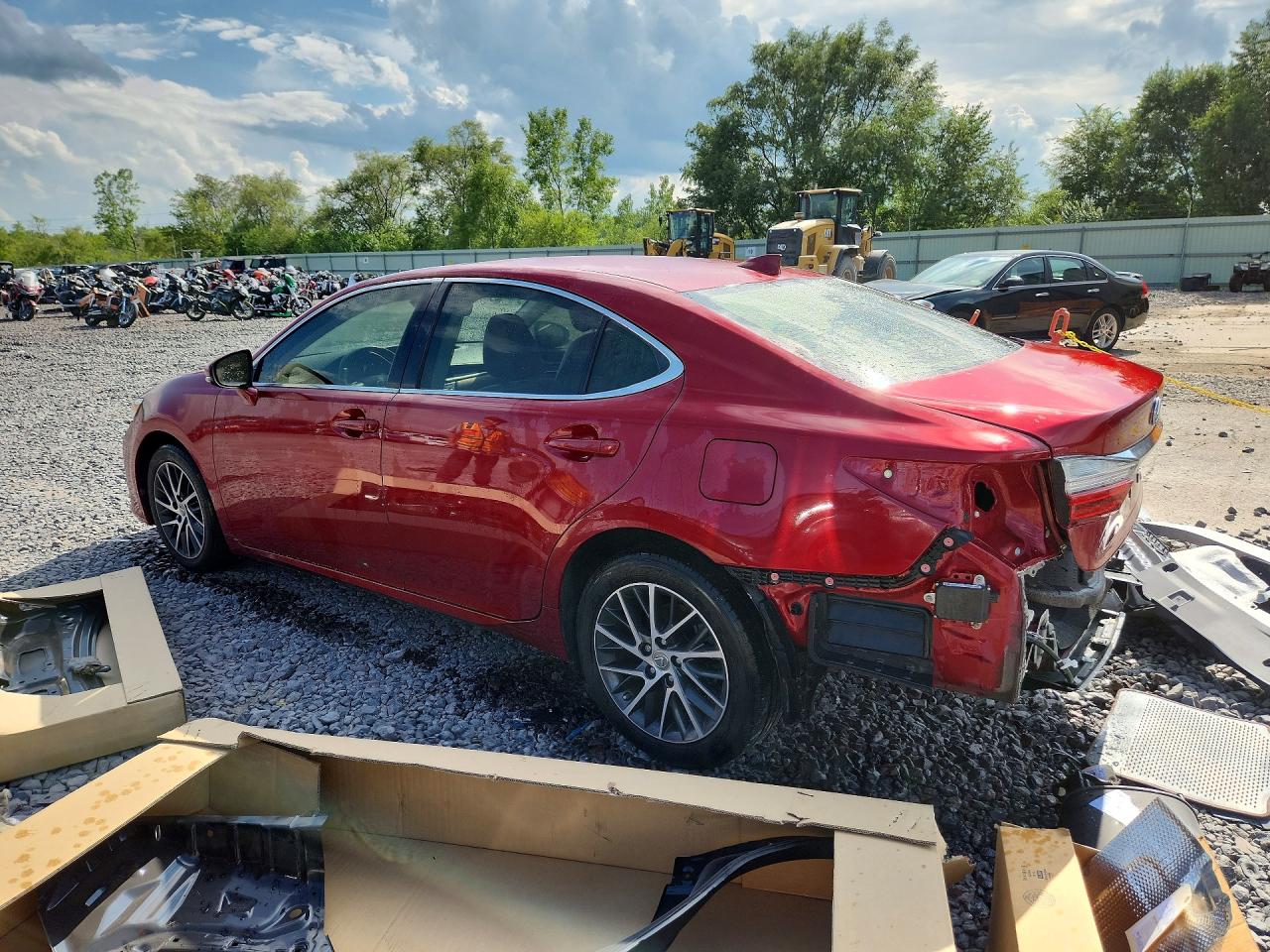 2016 LEXUS ES350