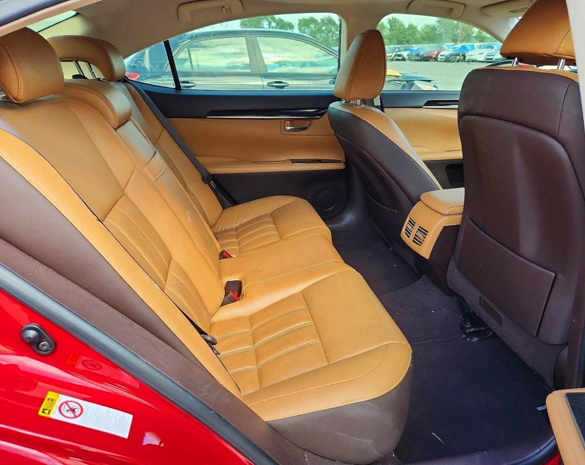 2016 LEXUS ES350
