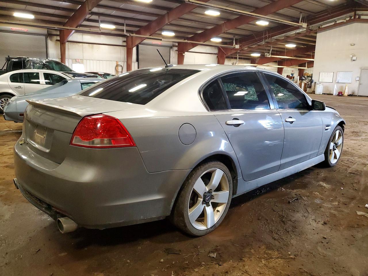 2009 PONTIAC G8