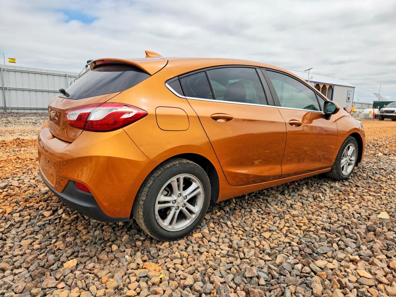 2017 CHEVROLET CRUZE
