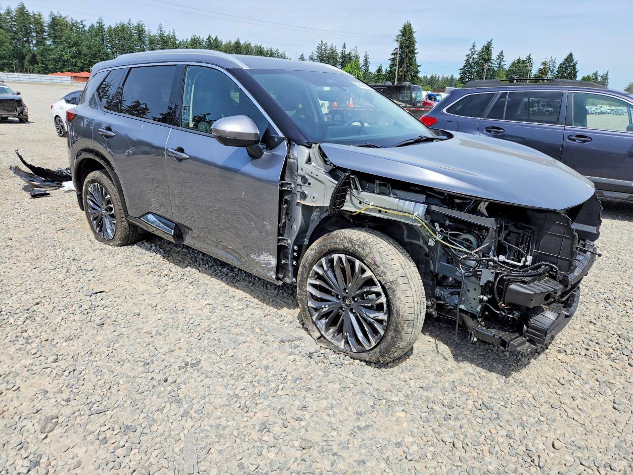 2025 NISSAN ROGUE