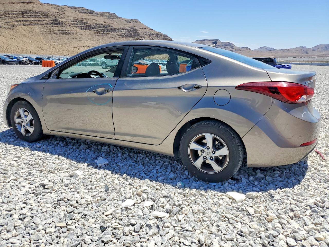 2015 HYUNDAI ELANTRA