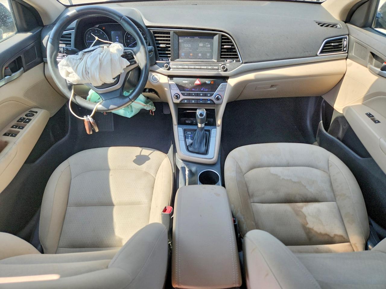2017 HYUNDAI ELANTRA
