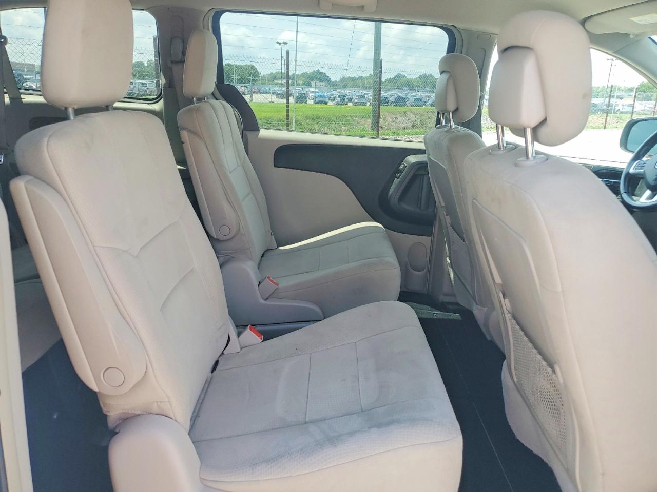 2011 DODGE CARAVAN