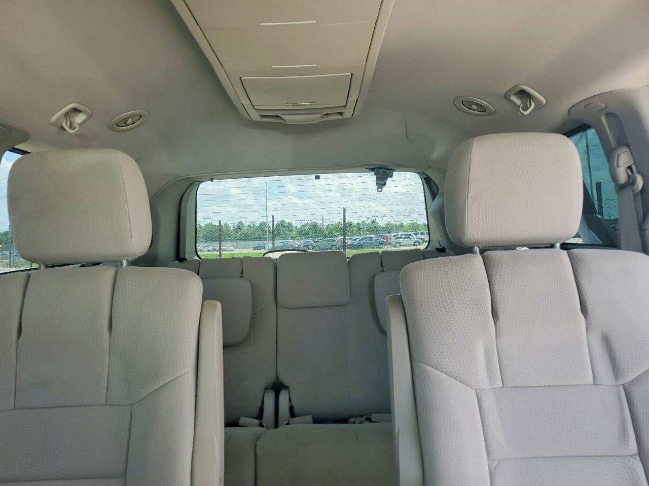 2011 DODGE CARAVAN