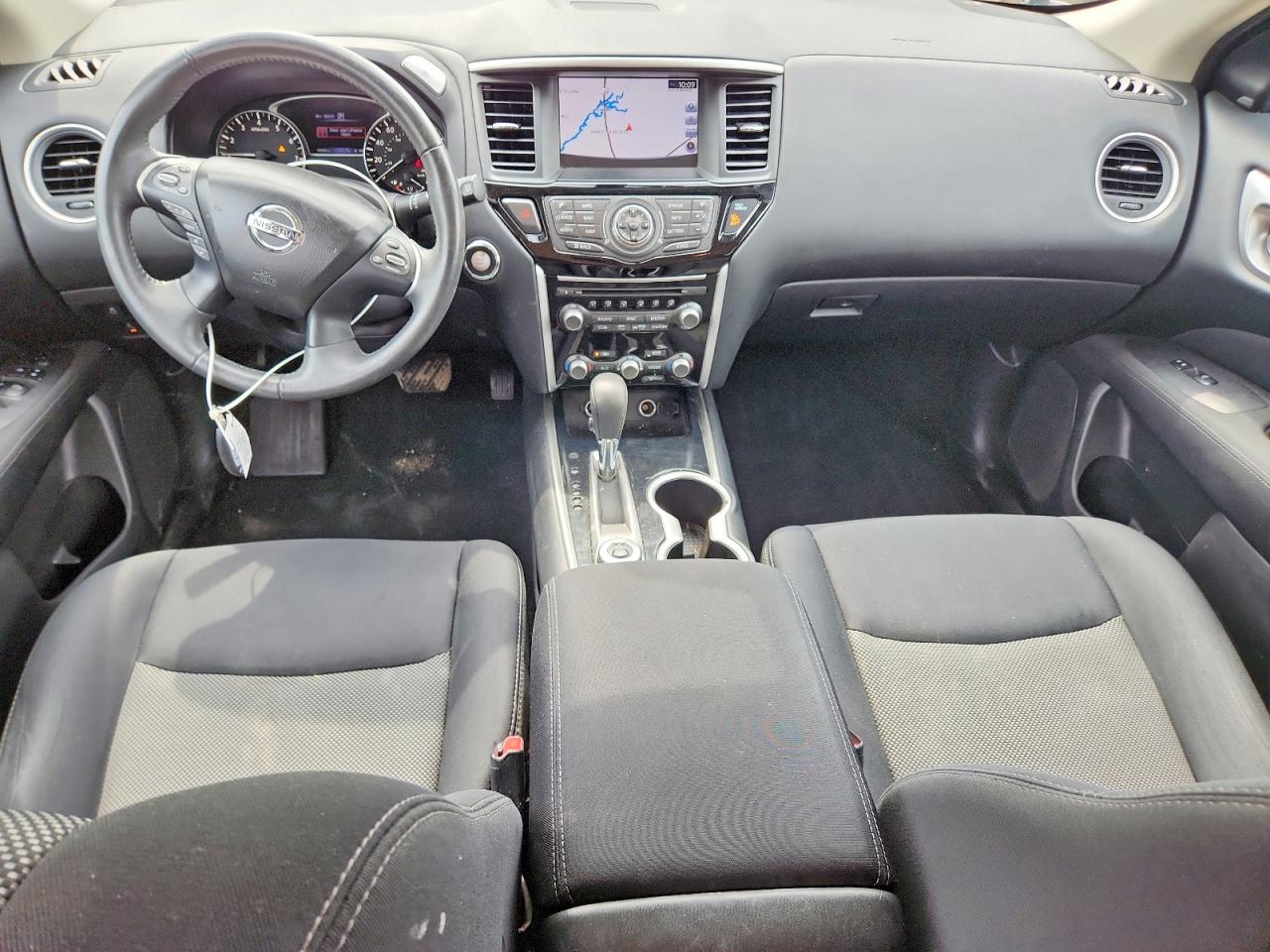 2017 NISSAN PATHFINDER