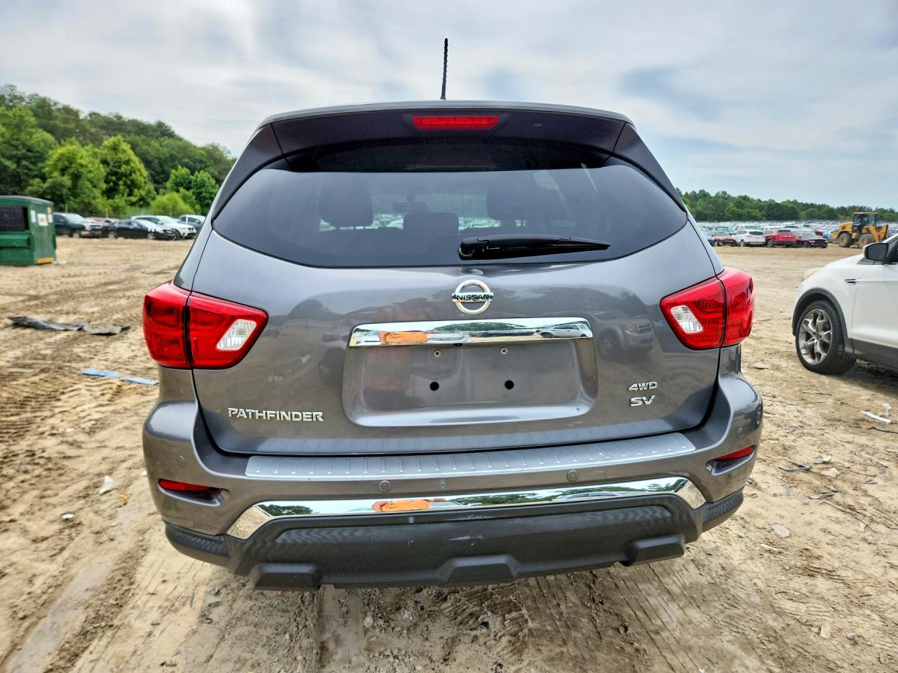 2017 NISSAN PATHFINDER