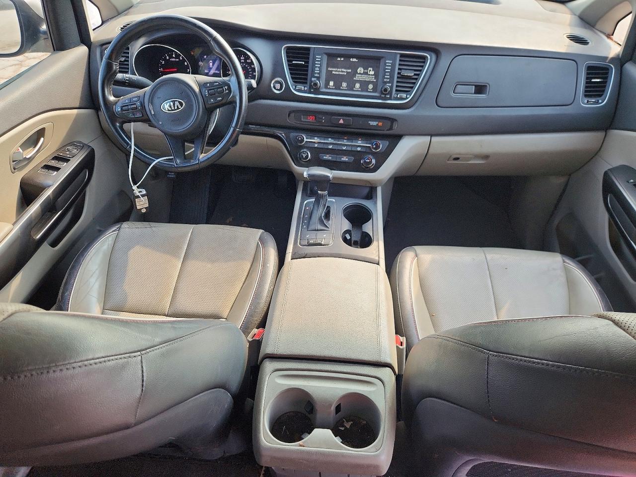 2017 KIA SEDONA