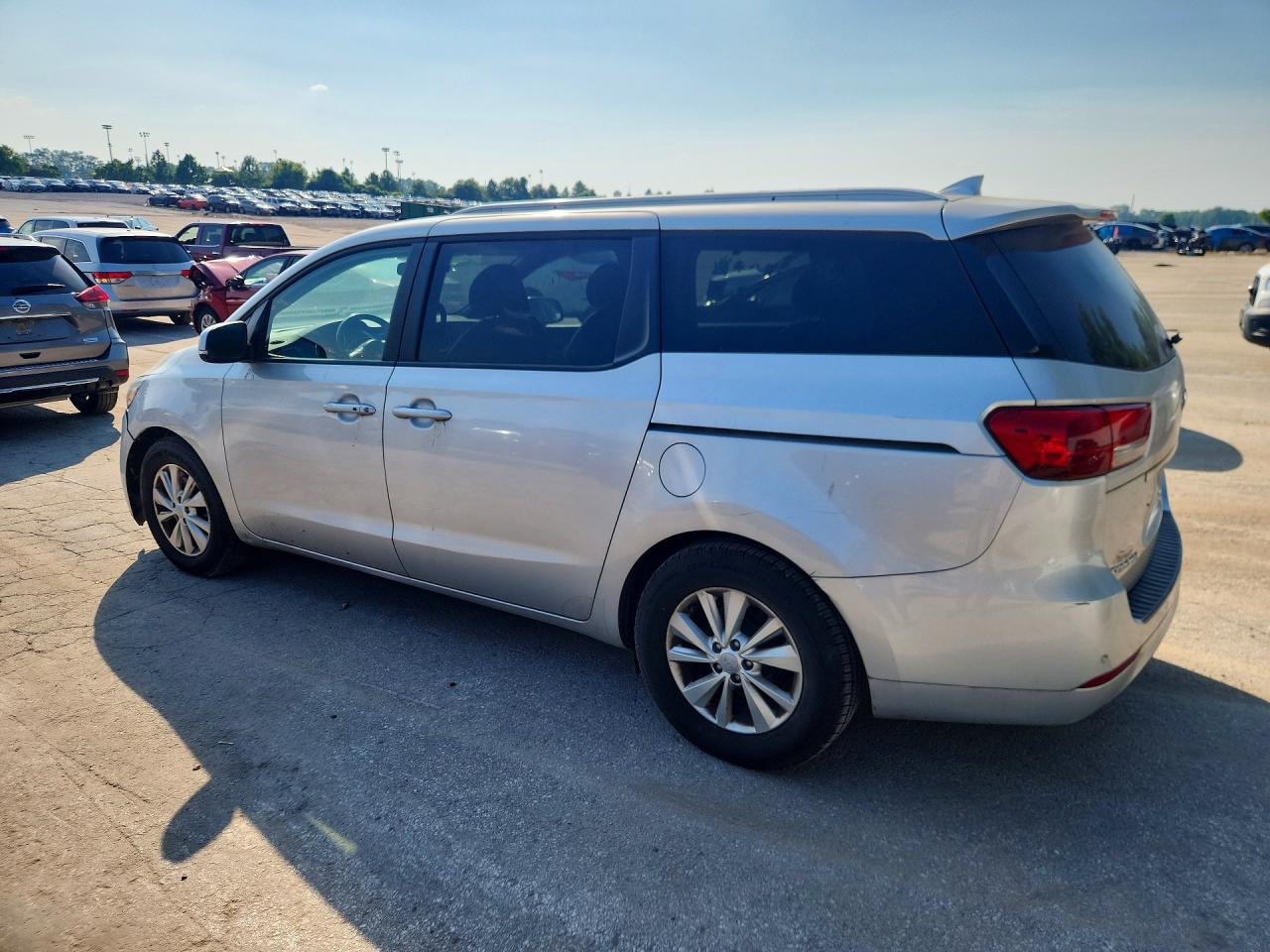 2017 KIA SEDONA