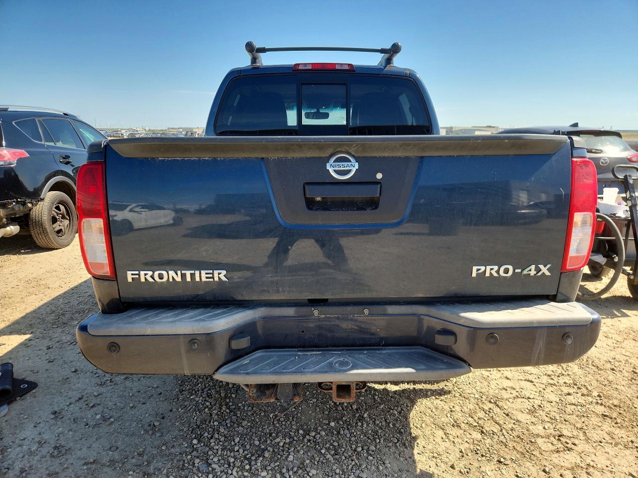 2014 NISSAN FRONTIER