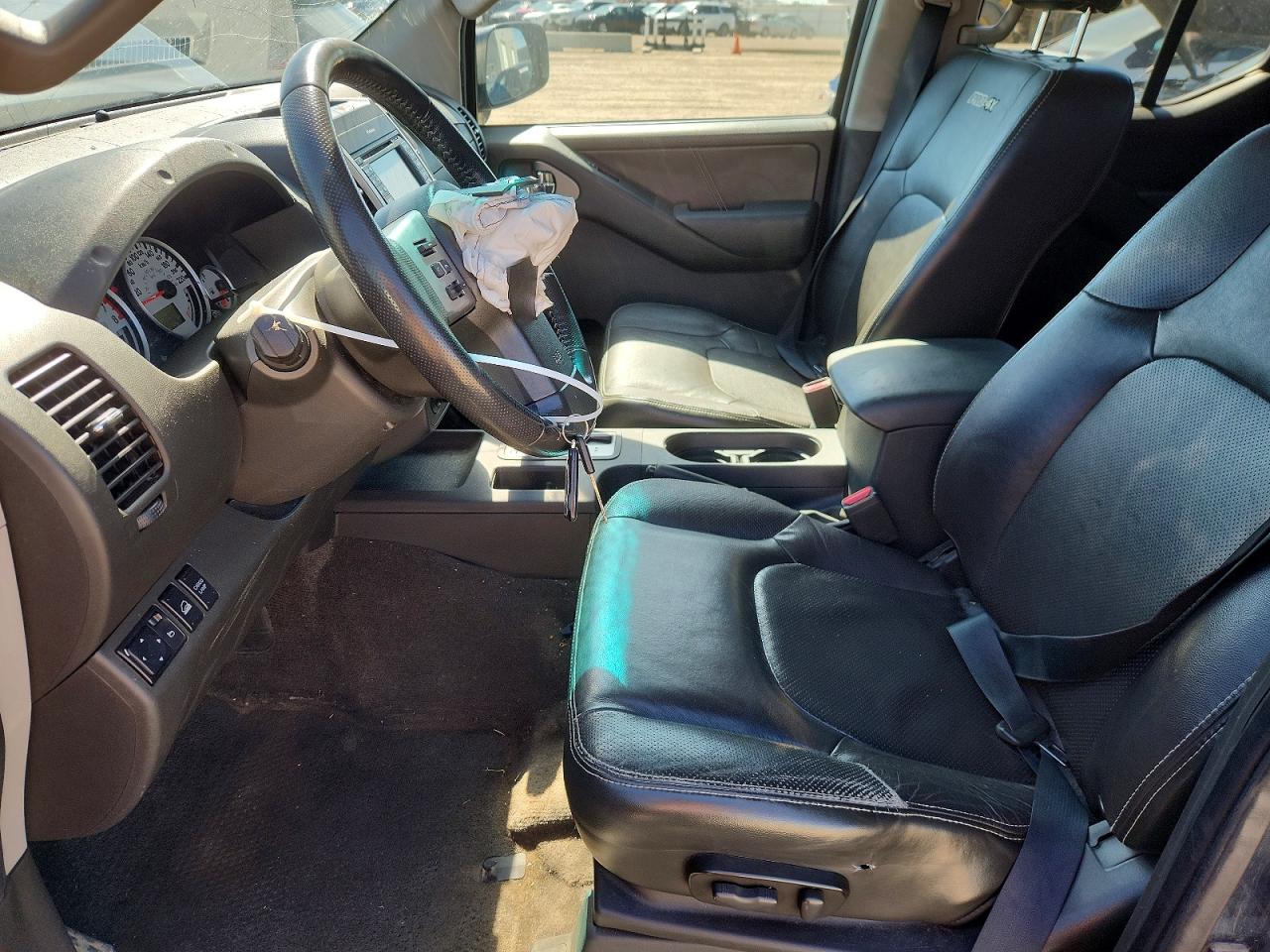 2014 NISSAN FRONTIER