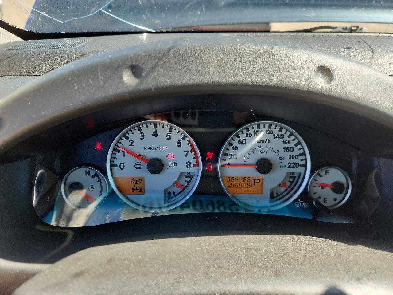 2014 NISSAN FRONTIER