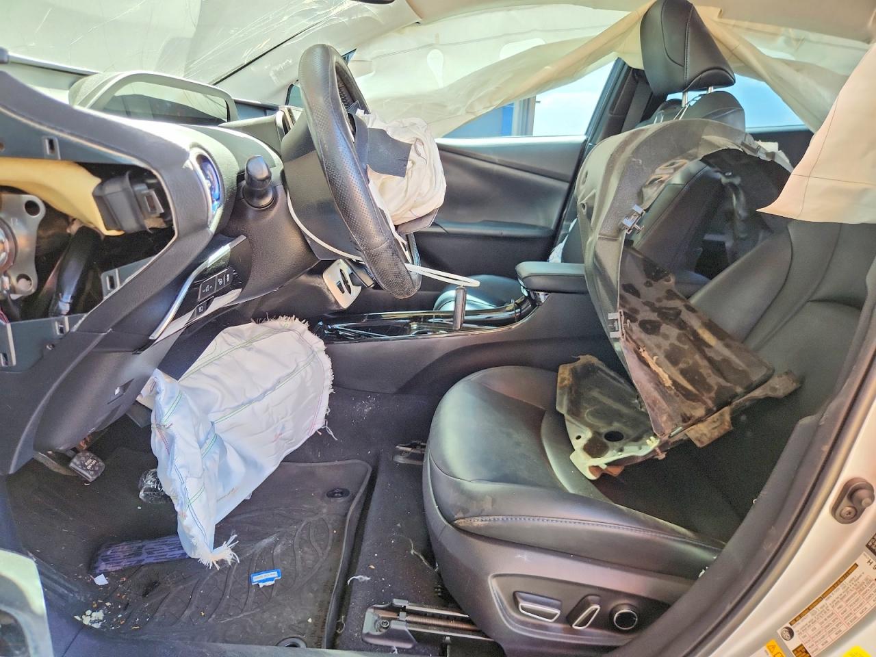 2018 TOYOTA PRIUS