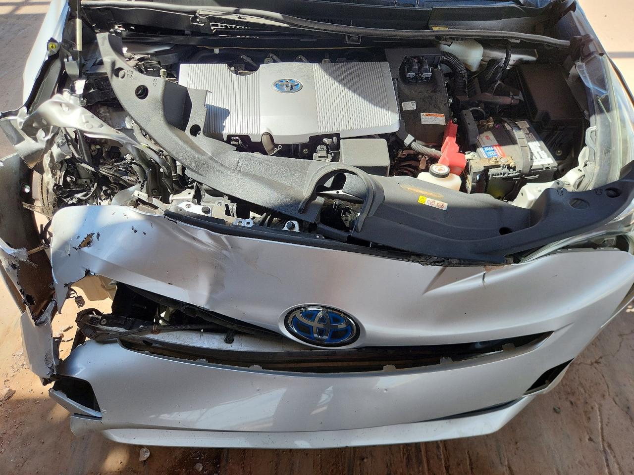 2018 TOYOTA PRIUS