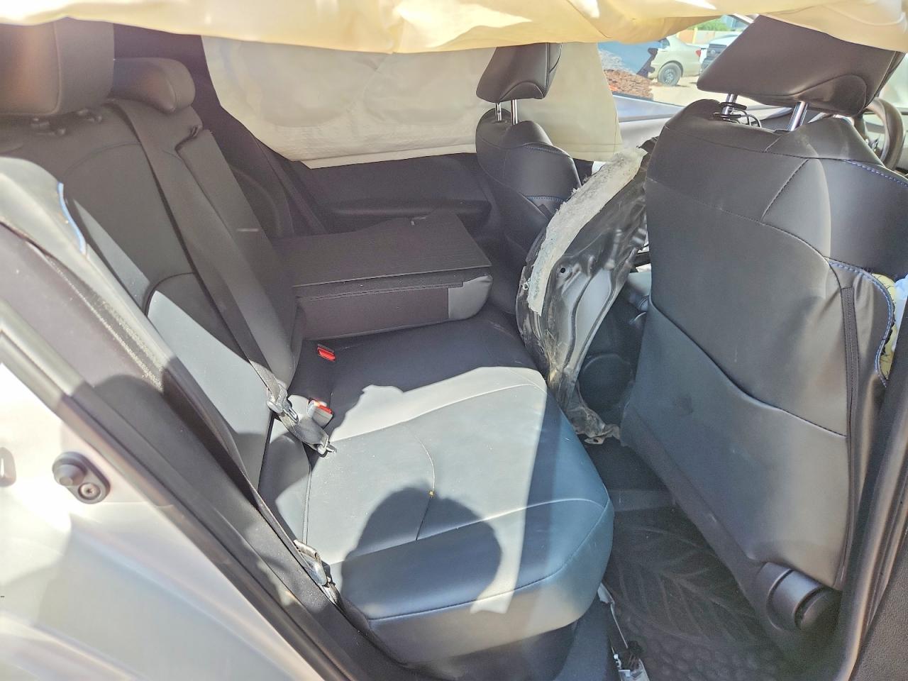 2018 TOYOTA PRIUS