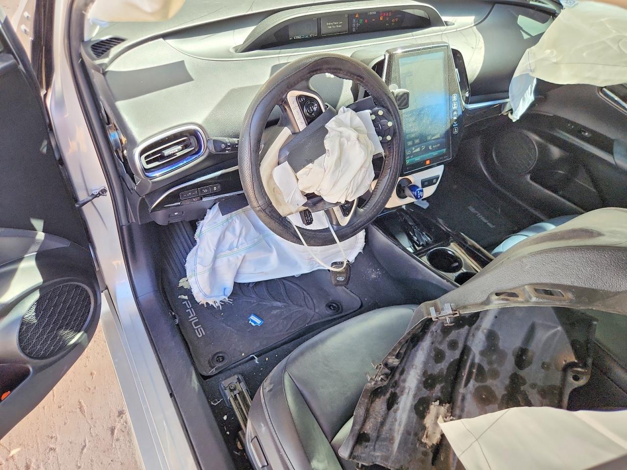 2018 TOYOTA PRIUS