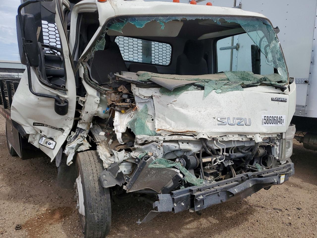 2023 ISUZU NPR HD