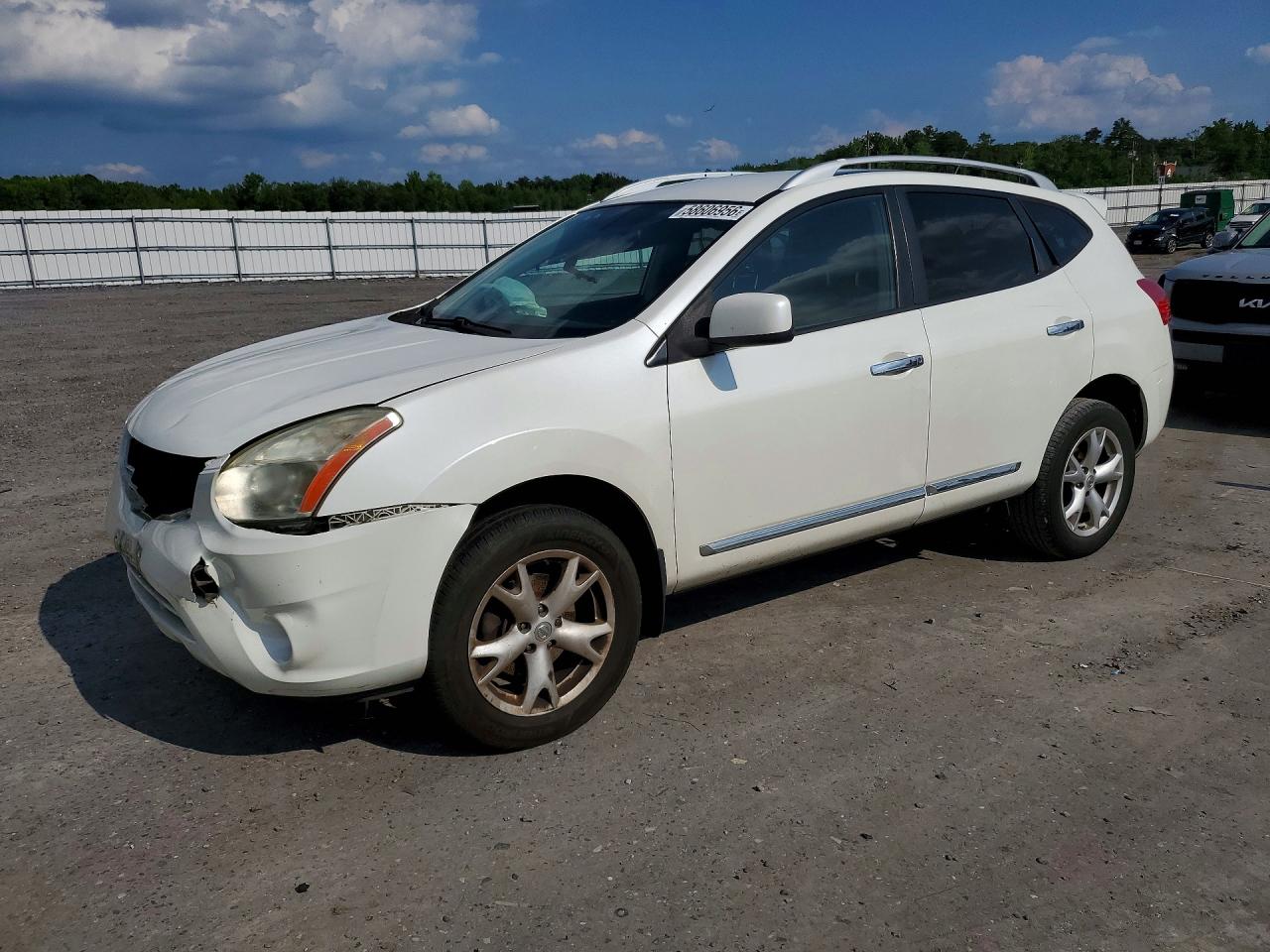 2011 NISSAN ROGUE