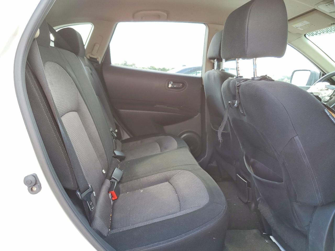 2011 NISSAN ROGUE