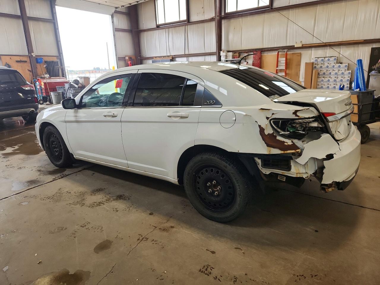 2013 CHRYSLER 200