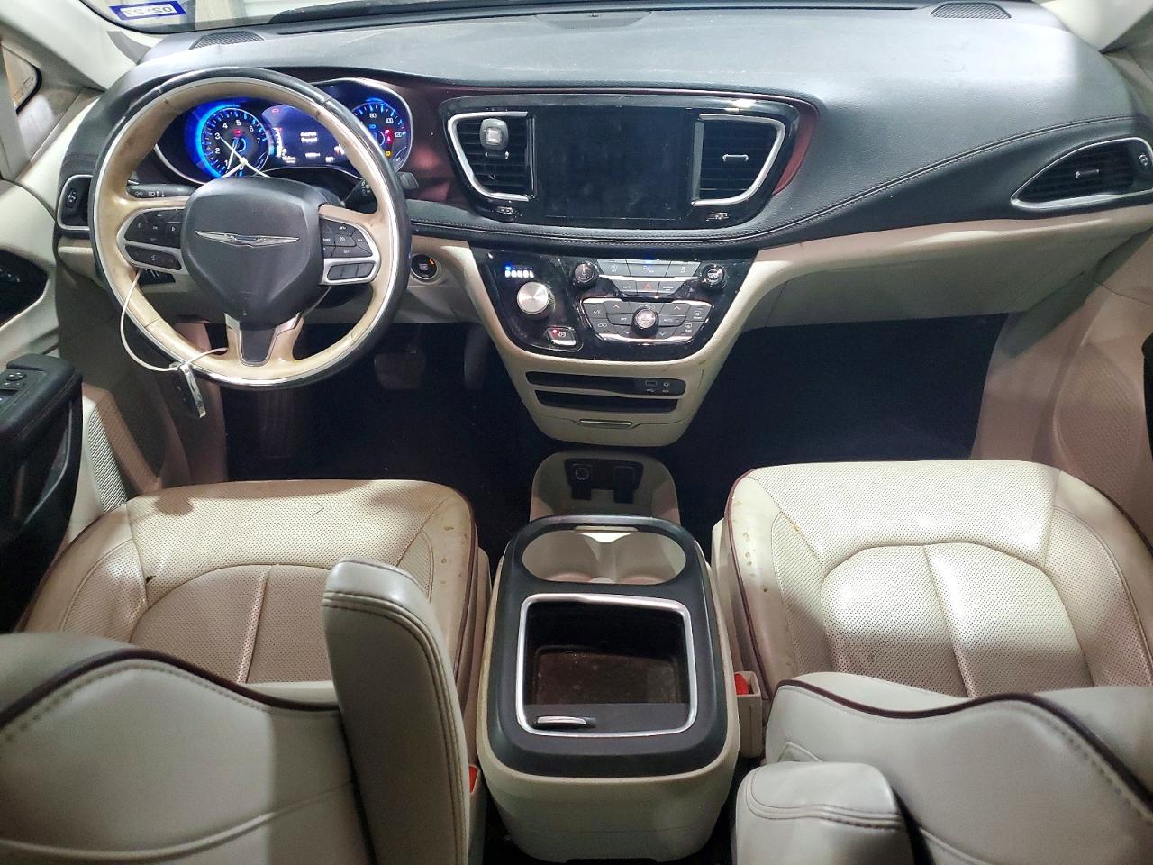 2020 CHRYSLER PACIFICA