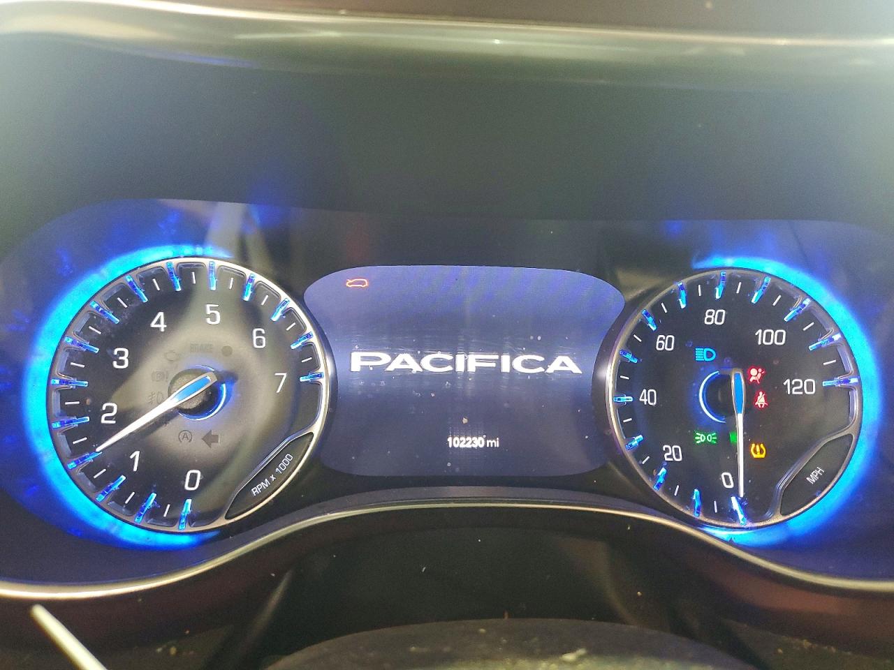 2020 CHRYSLER PACIFICA