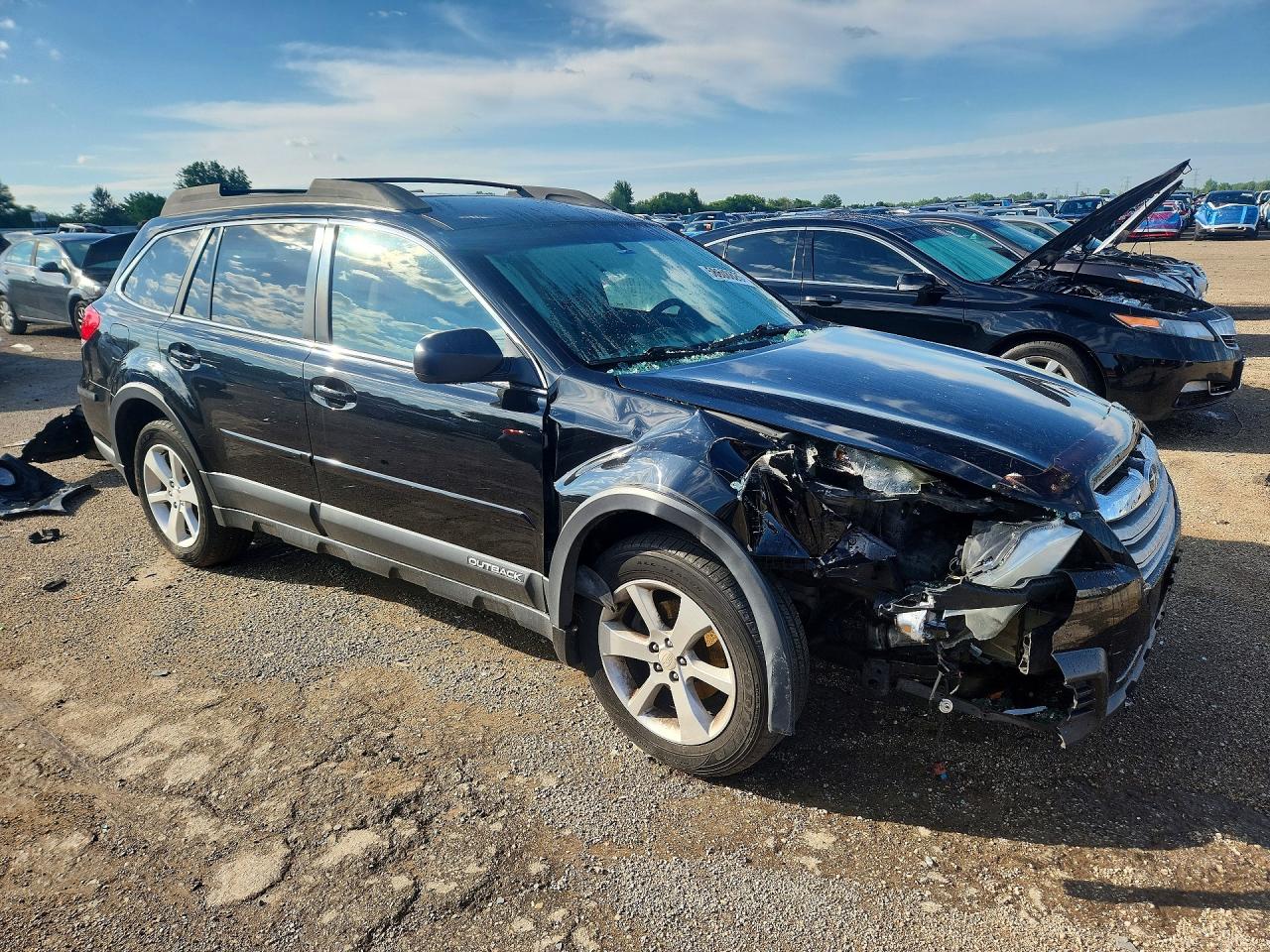 2013 SUBARU OUTBACK