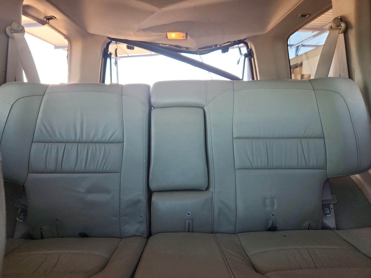 2003 INFINITI QX4
