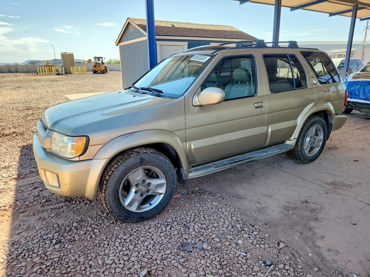 2003 INFINITI QX4
