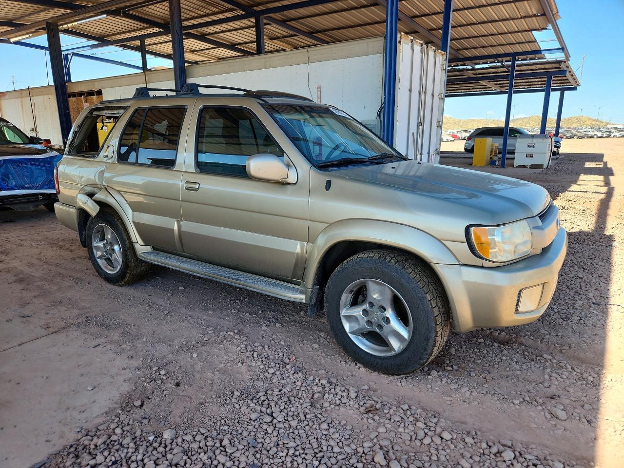 2003 INFINITI QX4
