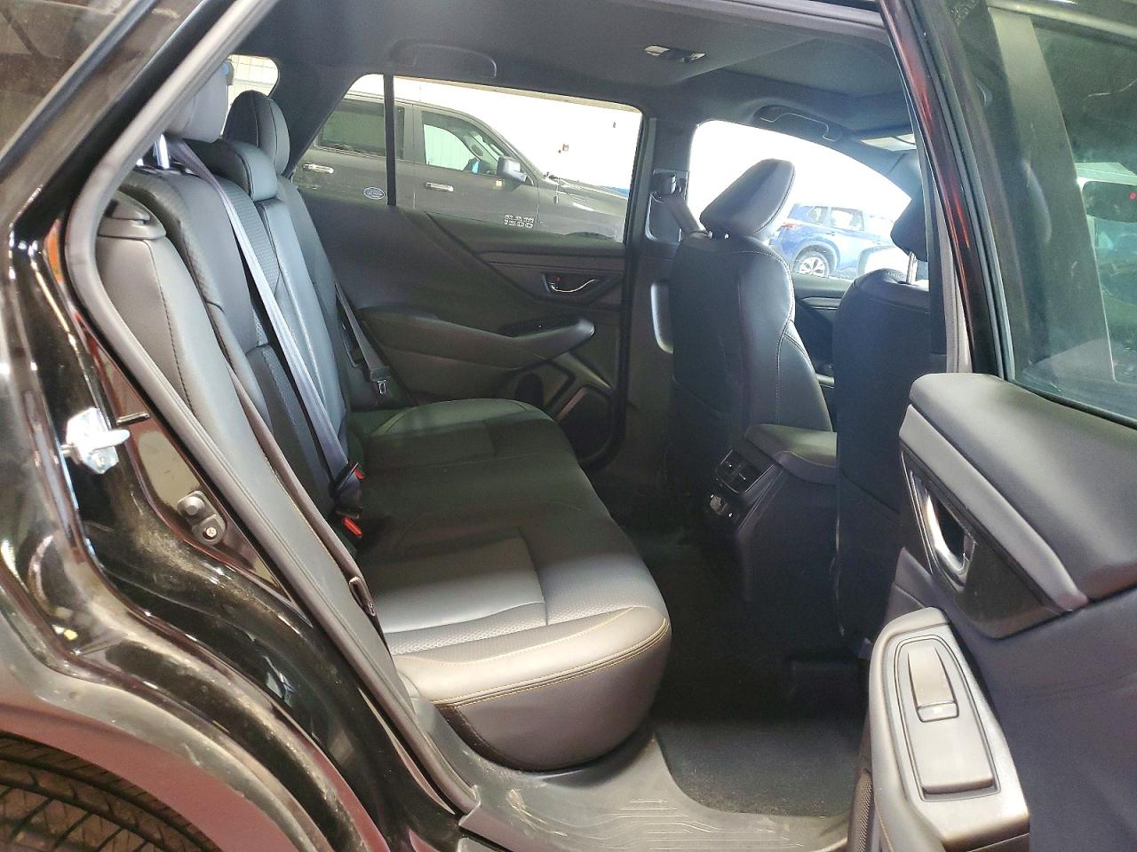 2022 SUBARU OUTBACK